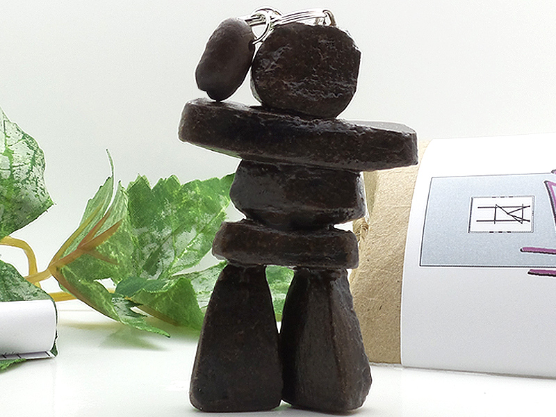 Cliquez pour voir l'inukshuk